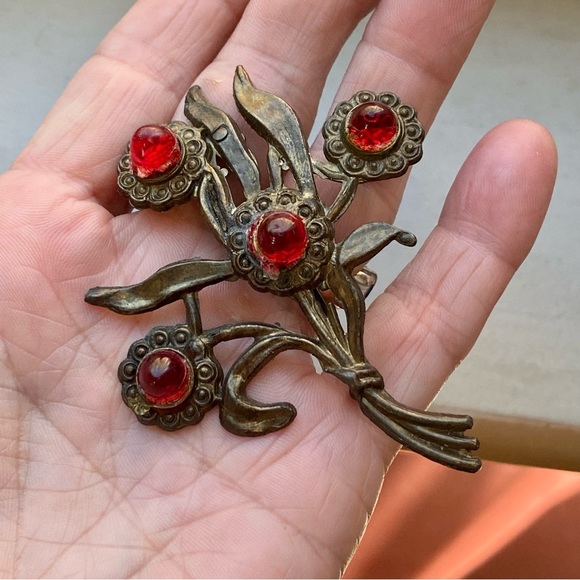 Vintage floral pin - Picture 6 of 10